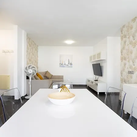 Apartamento New Center Cristianos Los Cristianos (Tenerife)