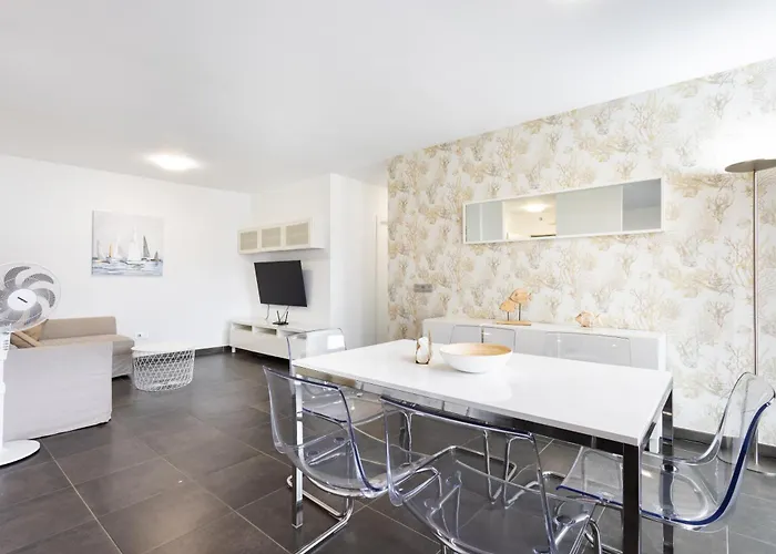 New Center Cristianos *