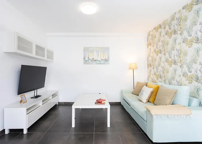 New Center Cristianos *