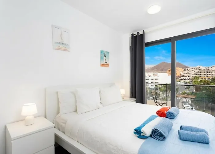 New Center Cristianos * Los Cristianos (Tenerife)