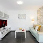 New Center Cristianos Apartman *